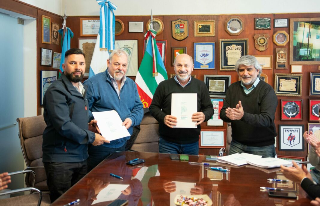 Secco se reunió con el Ministerio de Trabajo bonaerense y confirmó el pago de una suma fija para trabajadores estatales.