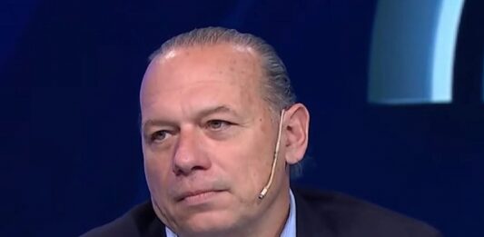 Berni aseguró que los intendentes de Unión por la Patria y de Juntos por el Cambio le cuidaron las boletas a Javier Milei para sacar ventaja.
