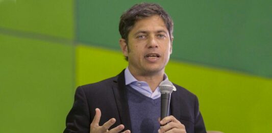Intendentes radicales bonaerenses se acercarán a la Casa de Gobierno para reclamarle a Kicillof por deudas que tiene con los municipios.