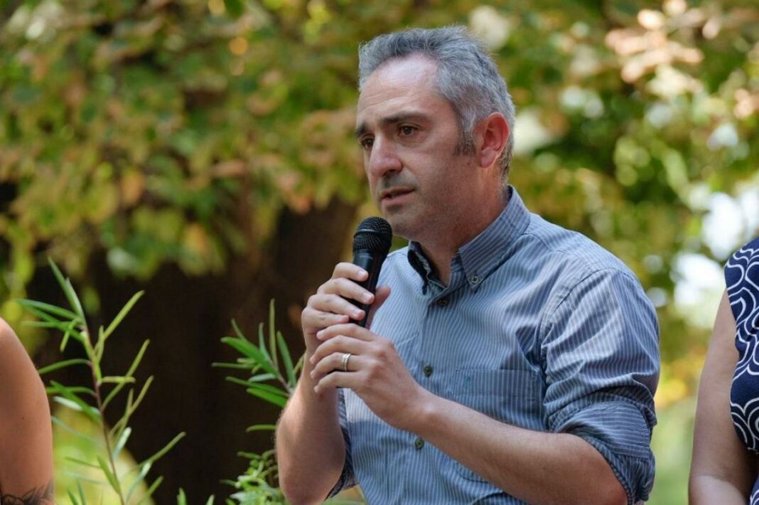 En medio de la interna del PJ bonaerense, Larroque insistió que el peronismo se debe encolumnar detrás de Kicillof.