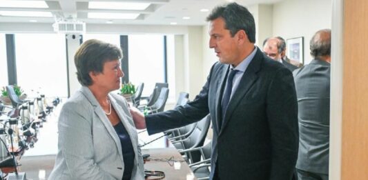 Massa detalló los alcances del desembolso del FMI de USD 7.500 millones y anunció que el viernes oficializará medidas económicas.