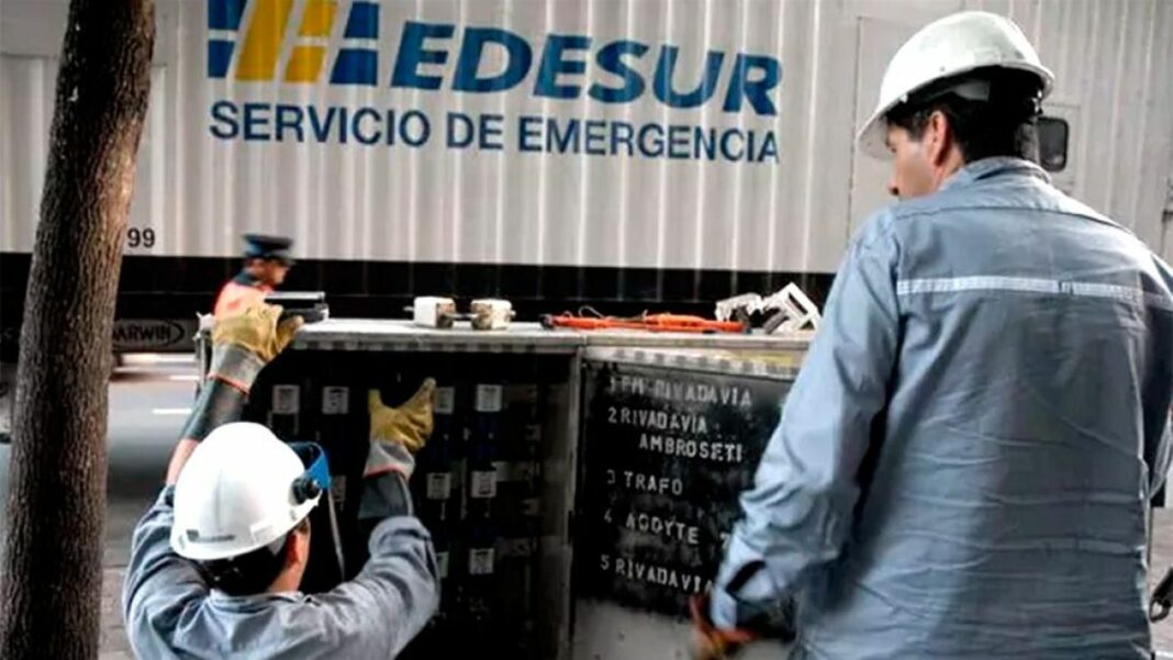 Por una resolución, Edenor y Edesur deberán justificar y explicar los aumentos significativos en las facturas.
