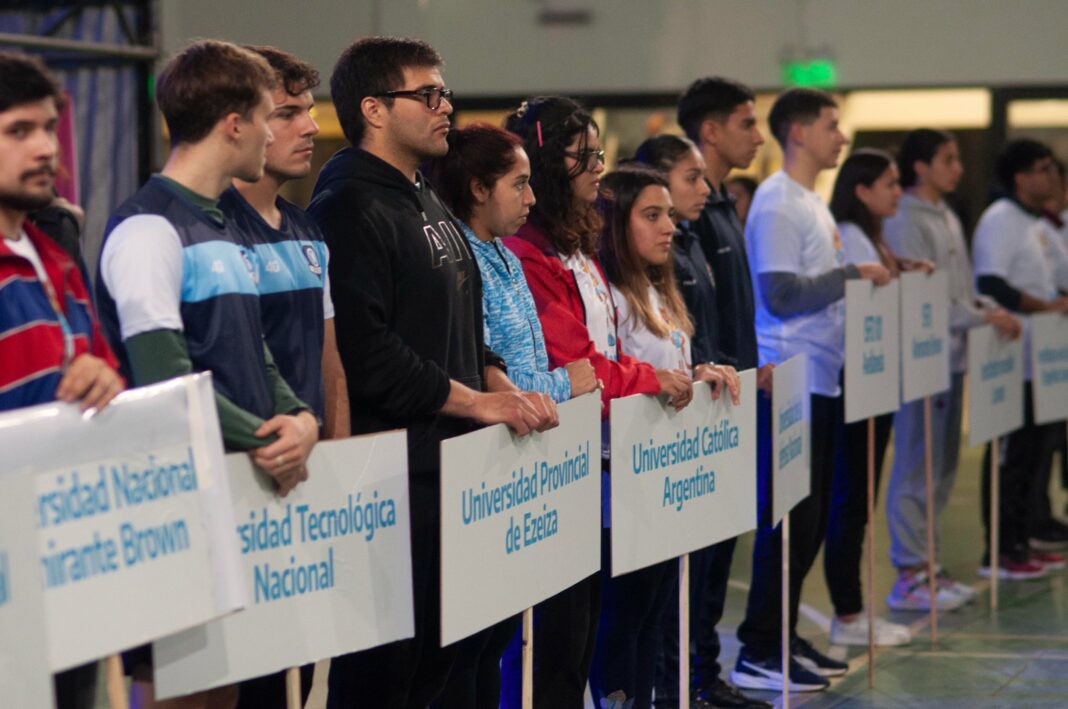 Los Juegos Universitarios reunirán a casi 3.500 estudiantes, quienes competirán hasta el jueves 24 en el campo de deportes de la UNLP en La Plata.