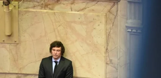 Cómo fue la actividad del candidato presidencial de La Libertad Avanza, Javier Milei, en la Cámara de Diputados y por qué se lo crítica por su desempeño legislativo.