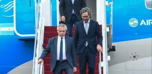 El mandatario Alberto Fernández participará de la toma de poder del presidente electo de Paraguay, Santiago Peña.