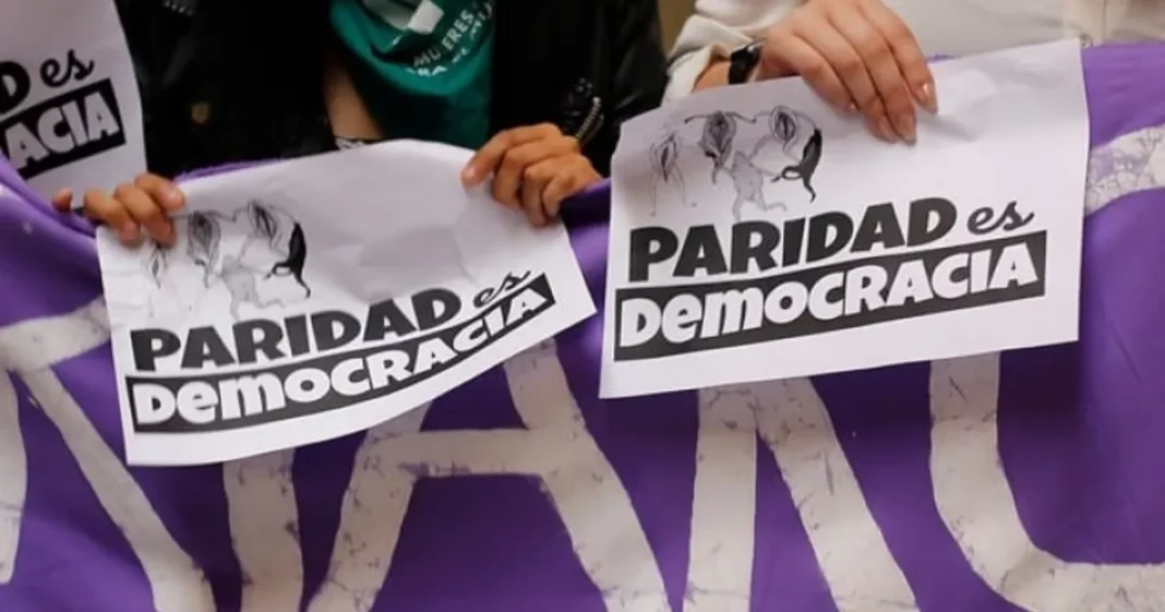 A pesar de que todos los partidos políticos cumplieron con la paridad de género en sus listas, fueron muy pocos los que pusieron mujeres al frente de los principales cargos.