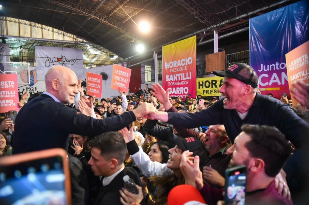 El Chuby Leguizamón en un acto de campaña con Horacio Rodríguez Larreta. 