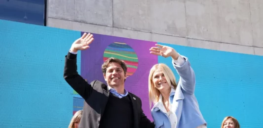 Continúa la cosecha de apoyo sindical para Kicillof, esta vez de la Asociación Bancaria.
