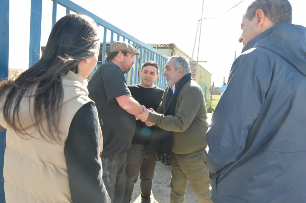 Matías Nanni quiere destronar al peronista Fabián Cagliardi del municipio de Berisso.