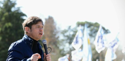 El gobernador de la provincia de Buenos Aires, Axel Kicillof, recorre obras claves en el municipio de Pergamino. Repasa la agenda completa.