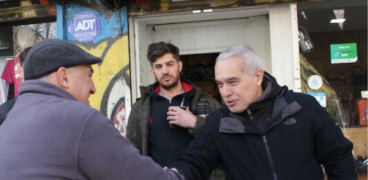 El exfiscal de La Plata, Marcelo Romero, se postula como primer precandidato a senador por la Octava sección electoral. Su salto a la política, sus propuestas y su sueño. Diputados Bonaerenses te presenta otra entrevista en la sección Soy tu candidato.
