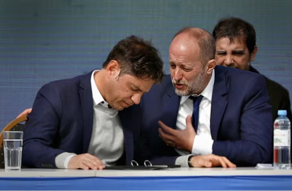 Kicillof aceptó la renuncia de Martín Insaurralde. 