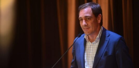 Los cuatro candidatos a intendente de La Plata tendrán su propio debate el próximo 18 de octubre. Todo lo que debes saber.