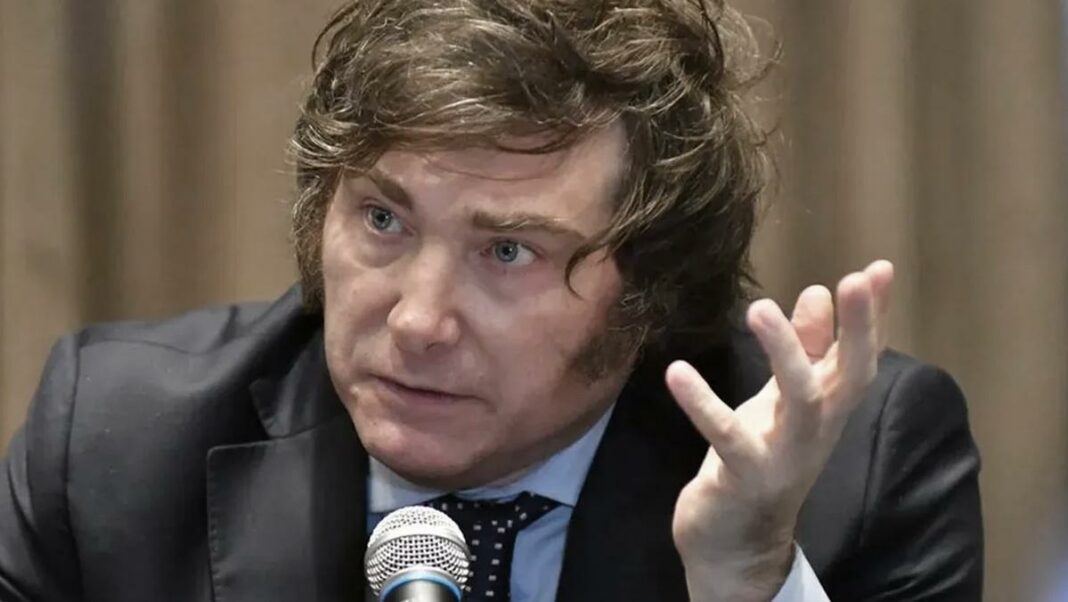 Milei corrió de la escena al PRO y advirtió que si gana el balotaje no los incluirá en su gabinete presidencial.