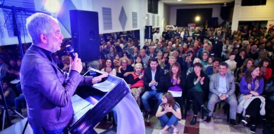 El candidato a intendente de La Plata presentó el Plan de Desarrollo local en City Bell.
