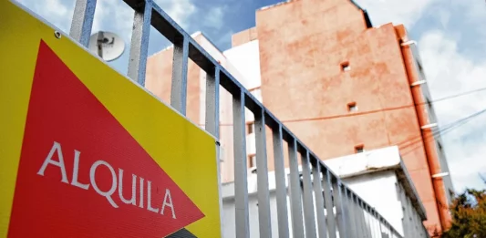 Luego de varias horas de negociación y debate, el Senado le hizo modificaciones al proyecto de Ley de Alquileres y lo devolvió a Diputados para que las traten.