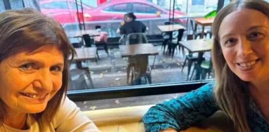La Patoneta de la candidata presidencial de Juntos por el Cambio, Patricia Bullrich, suma a la campaña a la exgobernadora bonaerense, María Eugenia Vidal.