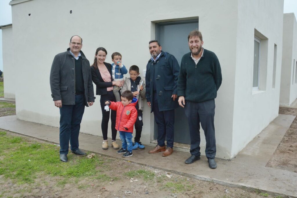 En el municipio bonaerense de Tordillo, 56 familias podrán tener casa propia gracias a la inversión del Ejecutivo local y provincial.