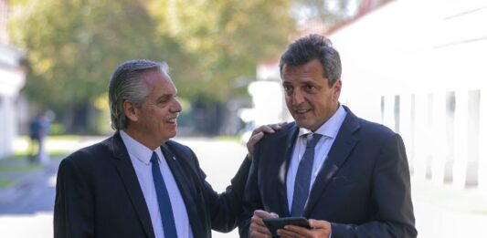 Este martes, Alberto Fernández, junto a Sergio Massa, pondrá en marcha la obra de ingeniería cloacal de AySA, el Sistema Riachuelo.