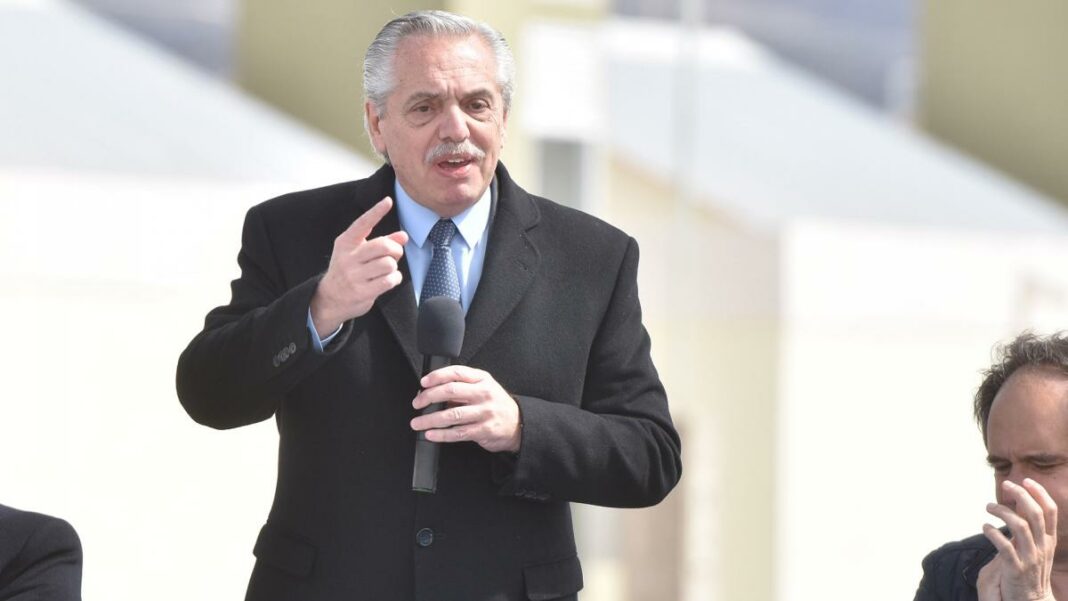 Alberto Fernández inauguró un paso bajo nivel: 