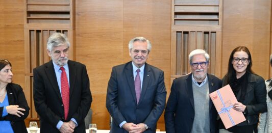 El presidente de la Nación, Alberto Fernández, cruzó a Javier Milei por sus intenciones de cerrar el CONICET.