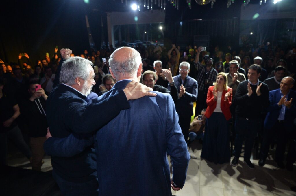 Néstor Grindetti y Miguel Fernández en la La Plata. 