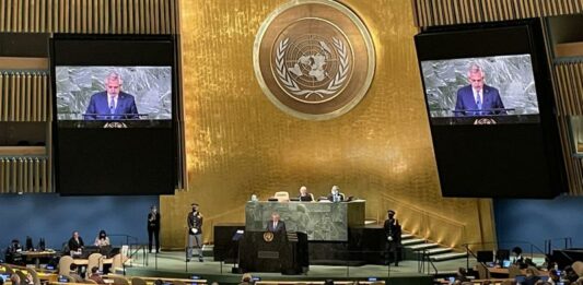 En la Asamblea de la ONU, Alberto Fernández reiteró sus críticas al FMI por la aplicación de sobrecargas a países endeudados.