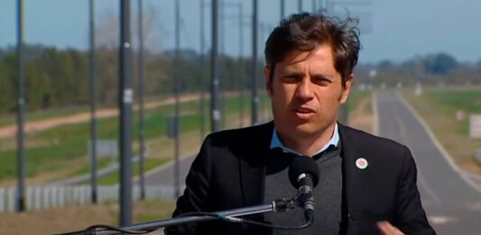 Kicillof encabezó el acto de habilitación del nuevo tramo de la autopista Presidente Perón con críticas a Juntos por el Cambio y La Libertad Avanza.