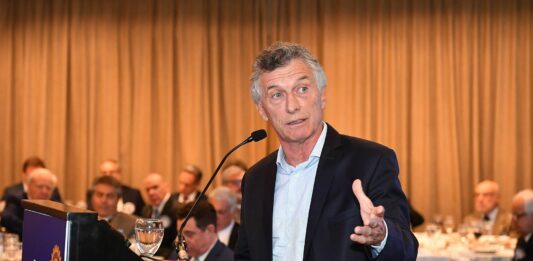 El expresidente Mauricio Macri ratificó su apoyo a Bullrich y sostuvo que el nivel de interma dentro de Juntos por el Cambio fue "muy costosa".