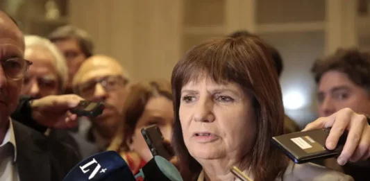 Bullrich salió al cruce de Massa por su promesa de eliminar el impuesto a las Ganancias.