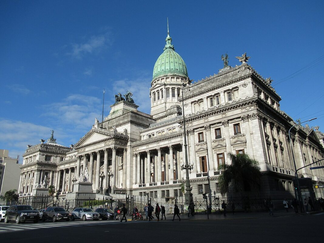 Finalizó el escrutinio definitivo y este martes quedaron oficializados los candidatos a diputados y senadores por la provincia de Buenos Aires.