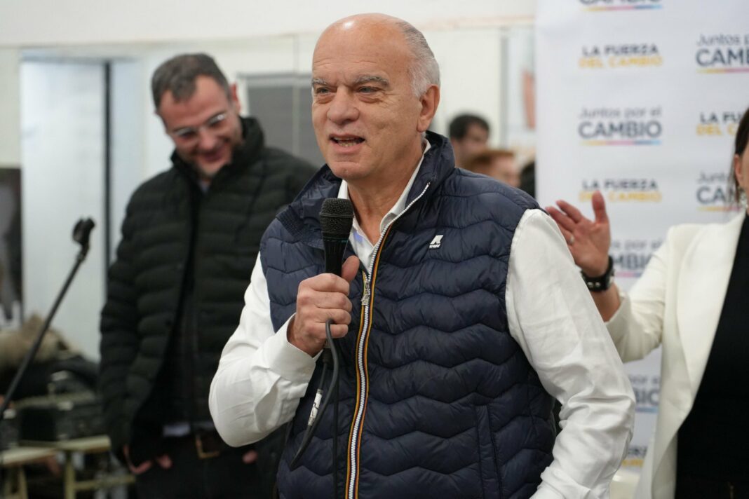 Néstor Grindetti reunió a todos los candidatos del territorio bonaerense para mostrar una foto de unidad camino a las elecciones generales de octubre.