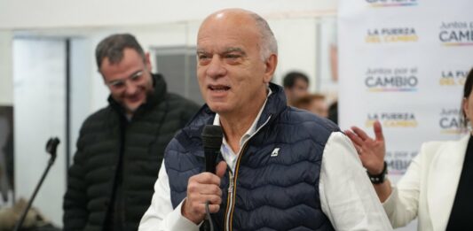 Néstor Grindetti reunió a todos los candidatos del territorio bonaerense para mostrar una foto de unidad camino a las elecciones generales de octubre.
