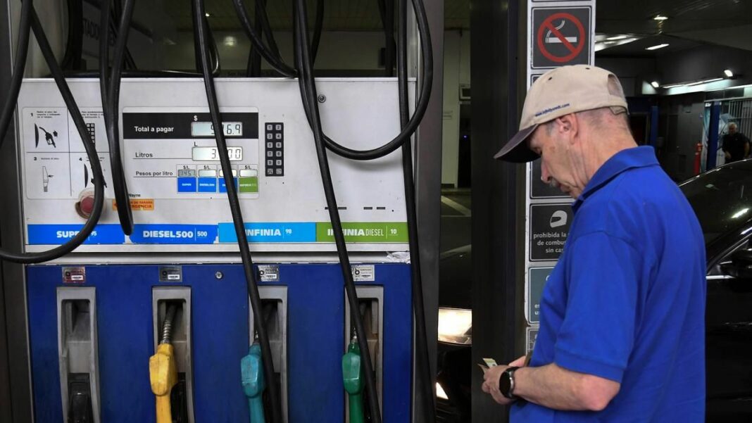 Arribaron al país cinco barcos para regularizar el abastecimiento del combustible