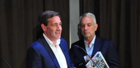 Tras el cierre del escrutinio definitivo de La Plata que consolidó el triunfo de Alak, el intendente Garro insiste con la apertura de nuevas urnas.