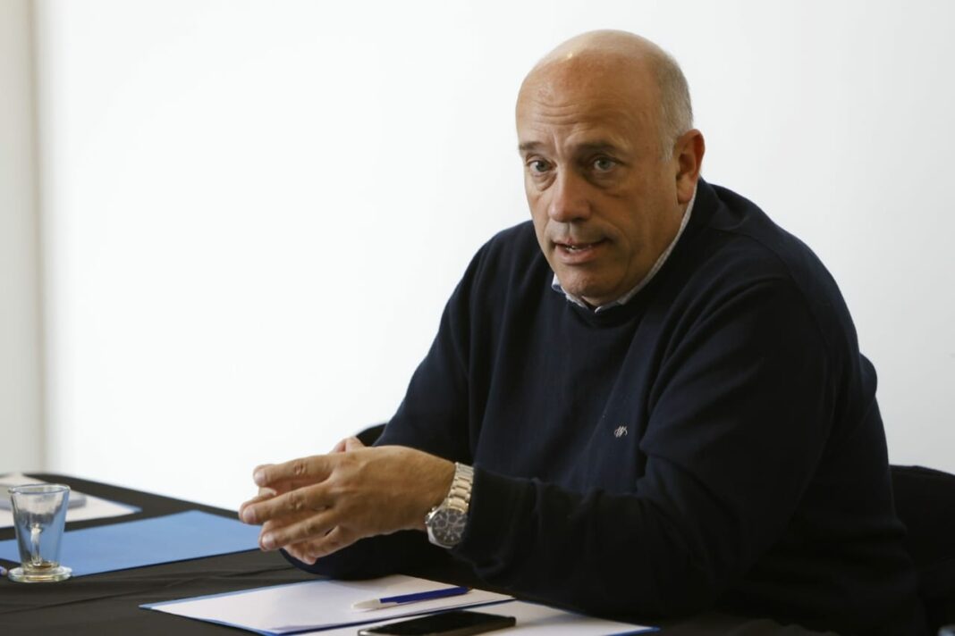 El senador bonaerense Andrés de Leo acusó a Macri de 