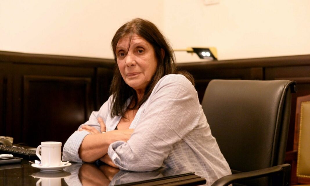 La presidenta del bloque de senadores bonaerenses, Teresa García, opinó sobre la “debacle” de Juntos por el Cambio.