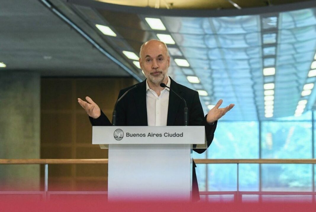 El jefe de Gobierno porteño, Horacio Rodríguez Larreta, se despegó de la decisión de Bullrich y Macri de apoyar a Milei en el balotaje.