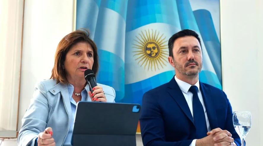 Bullrich anunció su apoyo a Javier Milei. "Nos perdonamos mutuamente", dijo. 