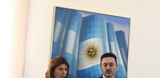 Patricia Bullrich anunció que respaldará a Javier Milei en el balotaje que el libertario protagonizará con Sergio Massa.