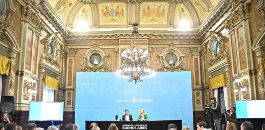 Kicillof y Magario convocaron a la oposición a “generar consensos” en la Legislatura bonaerense y revelaron que ya hubo “llamados” para “acelerar leyes”.
