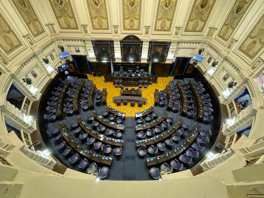 La proyección de bancas de la nueva Legislatura bonaerense a partir del escrutinio provisorio.