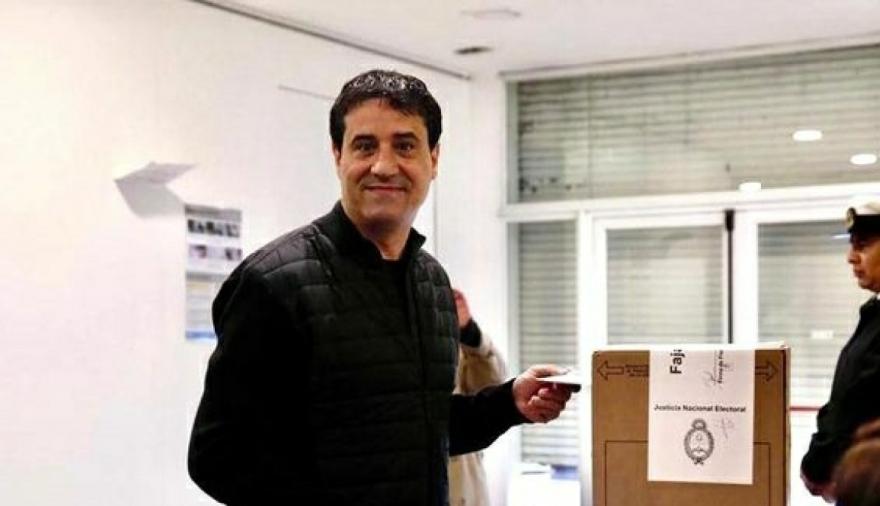 Los bonaerenses eligen Gobernador, legisladores, intendentes y concejales. Repasa en esta nota el voto de los candidatos y todas las novedades.