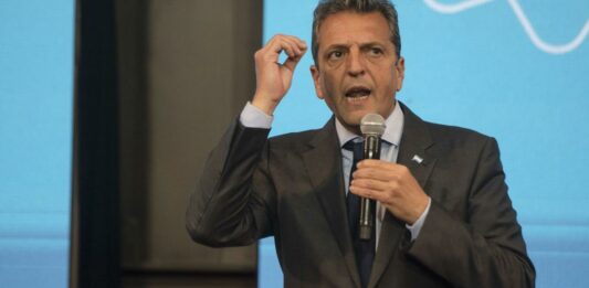 Massa llega este jueves a Misiones con anuncios para el sector turístico que buscarán afianzar votos de cara al balotaje.