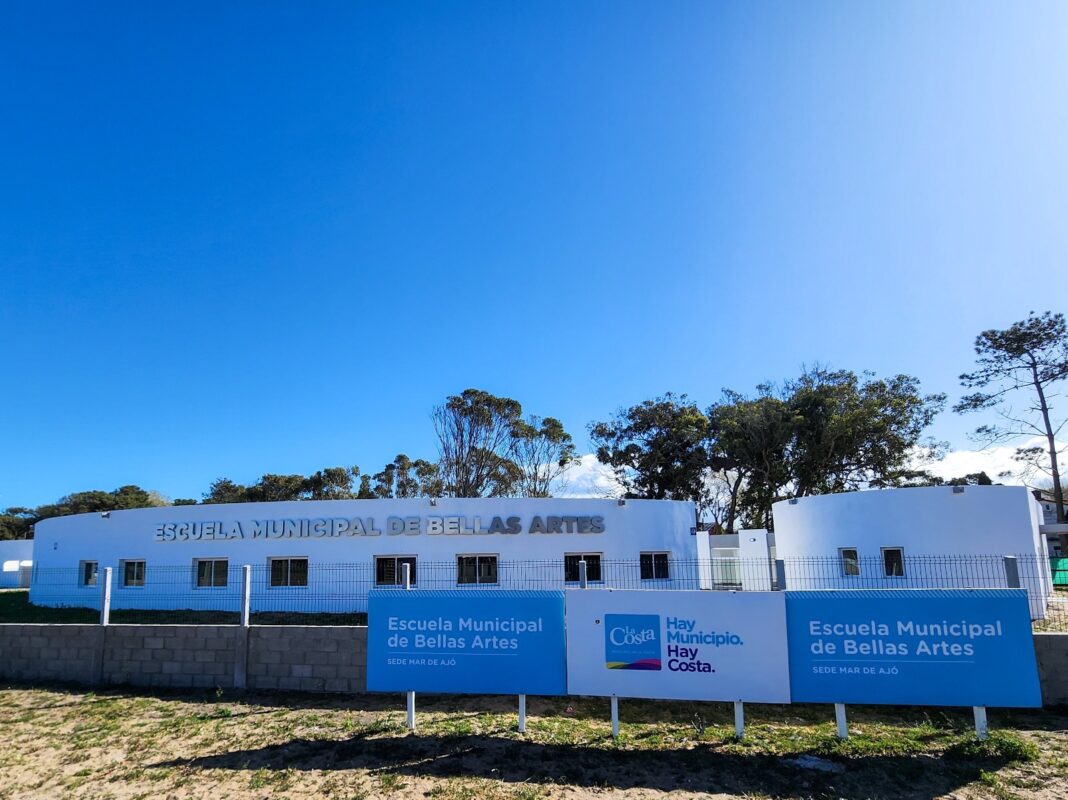 El intendente de La Costa, Cristian Cardozo, anunció el inicio de la preinscripción a la Escuela Municipal de Bellas Artes para 2024