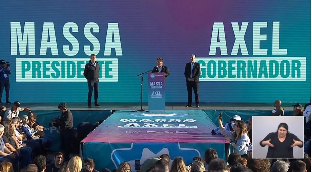 En el cierre de campaña, Kicillof defendió su gestión en sus casi cuatro años al frente del Sillón de Dardo Rocha.