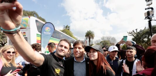 A poco días para el cierre de campaña, Kicillof destacó a través de un spot la implementación del programa Viajes de Fin de Curso.