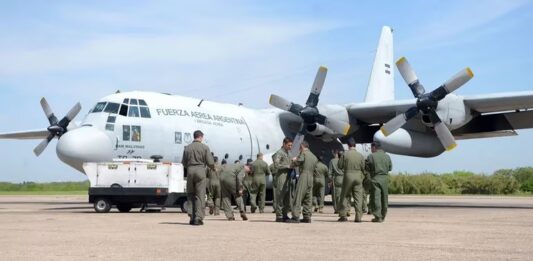 El Gobierno nacional anunció que mañana inicia el plan de evacuación de los argentinos que quedaron en medio de la guerra en Israel.
