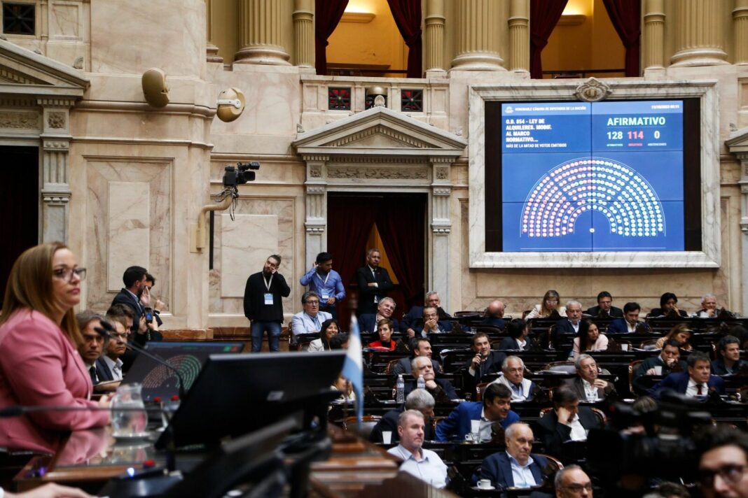 Diputados aprobó la nueva Ley de Alquileres en medio de una sesión maratónica que finalizó durante la madrugada de este miércoles.
