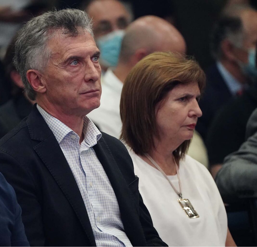 Bullrich salió a cruzar a Macri luego de que dijera que Juntos por el Cambio tendría que acompañar a Milei en el Congreso.